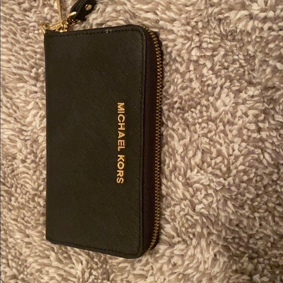 Michael Kors wallet - Picture 4 of 5